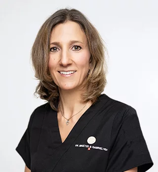 Claudia Rüegg, Zahnarzt Ebmatingen bei Zürich